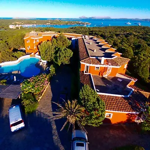 https://valdiola.in-sardinia.net